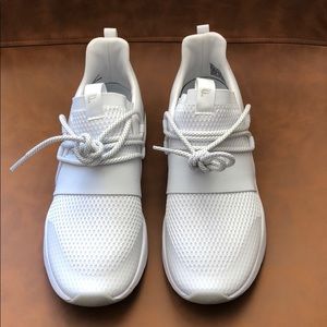 Fabletics Zuma Studio Sneakers - Women’s 9.5